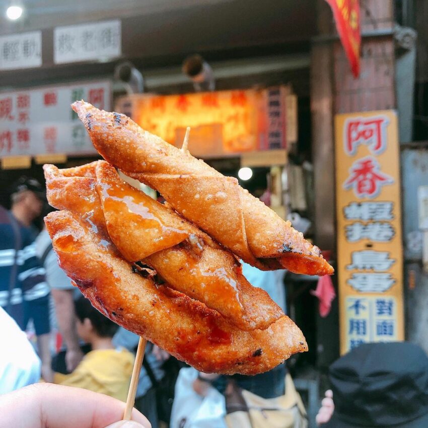 淡水美食｜淡水老街排隊小吃 阿香魩仔魚烤鳥蛋