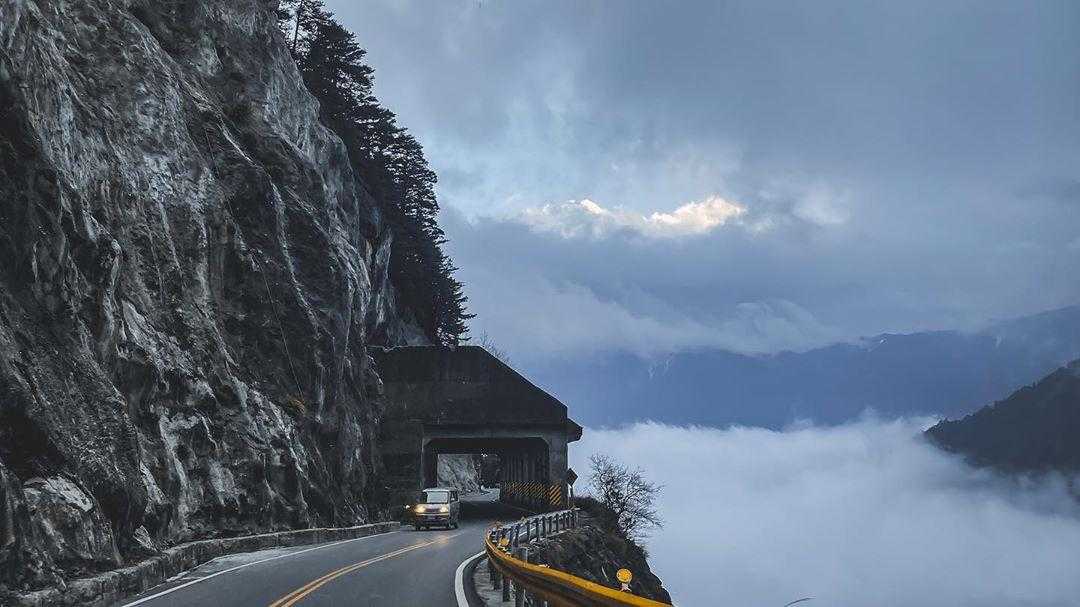 中橫公路雲海 最新下雪攻略及注意事項 帶你一起漫步在雲端 推薦中橫公路雲海秘境 好好玩台灣2021