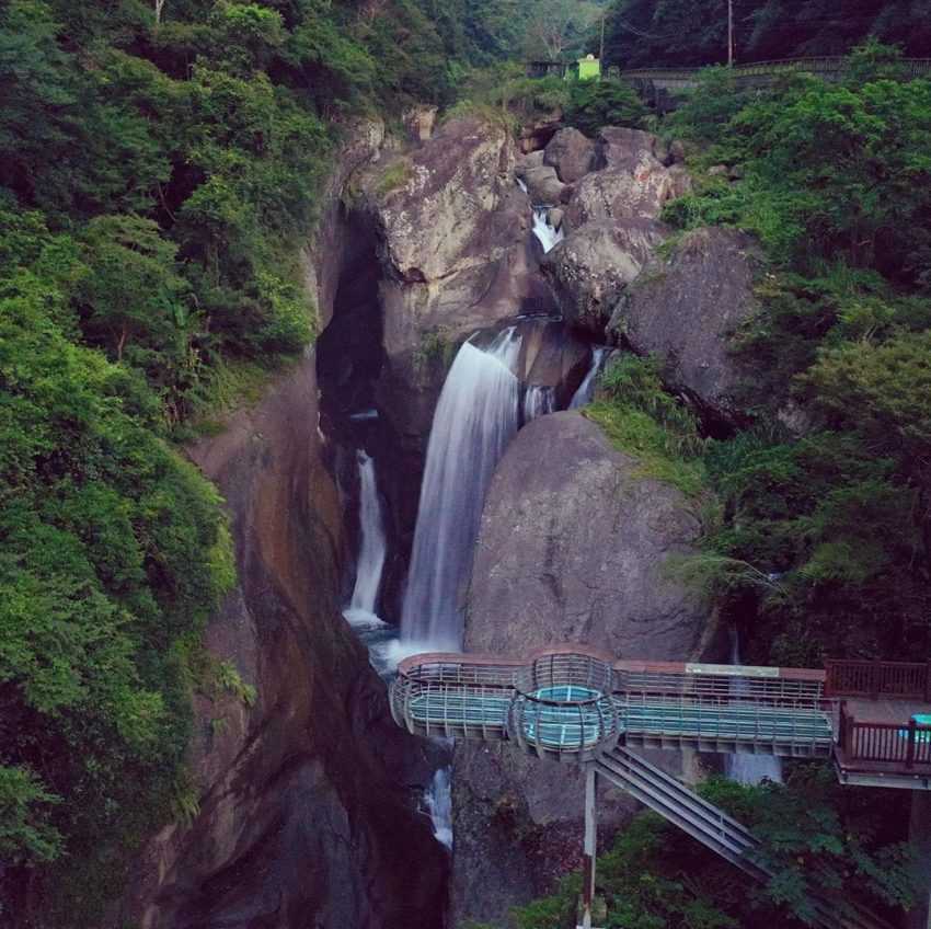 青蛙石天空步道