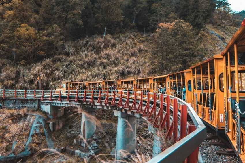 太平山 太平山蹦蹦車 太平山小火車 小火車班次 小火車時刻表 小火車車票 小火車價格 小火車搭乘