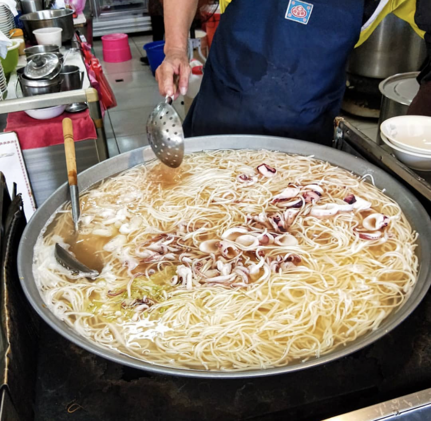 台南美食｜#3 邱家小卷米粉 台南在地小吃 台南傳統料理 台南地方美食 台南吃什麼 台南名產 美食老店