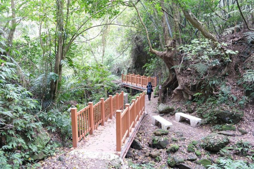 鳴鳳古道