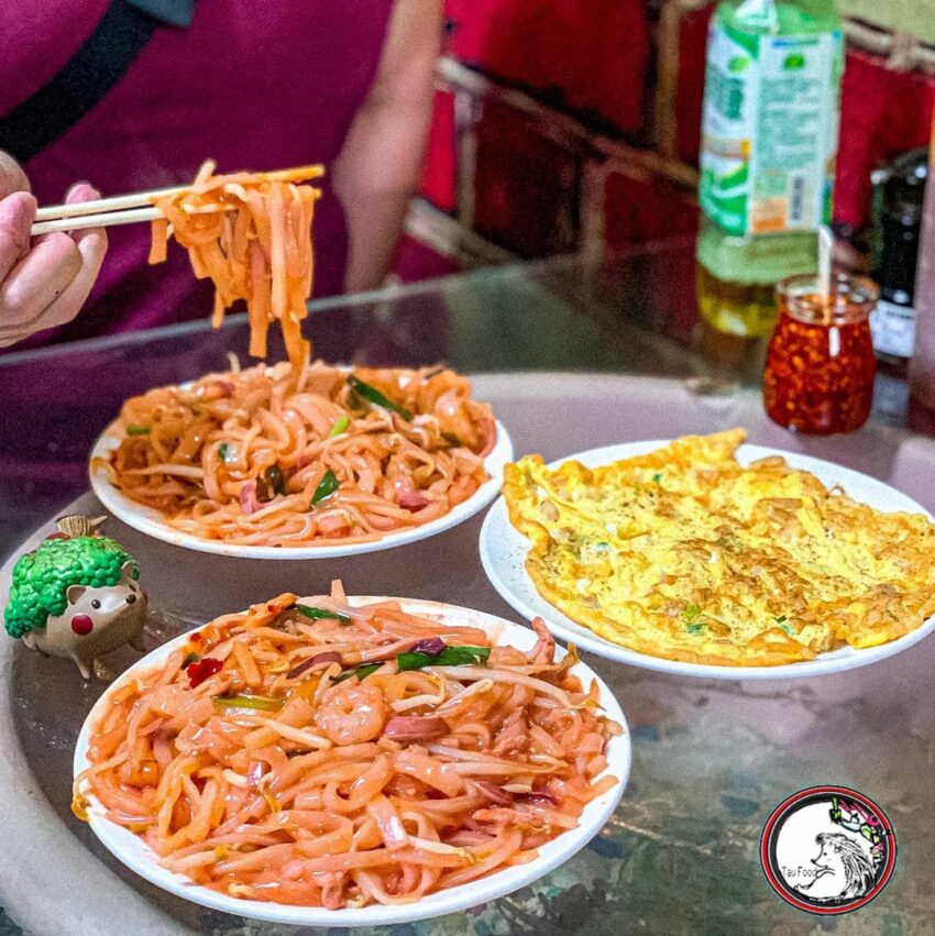 潮州美食｜潮州美食_阿婆炒粿仔_潮州美食必訪名單，開了50年的「阿婆炒粿仔」，超高CP值的炒粿仔、炒飯、煎蛋，豐富配料加上大火快炒，外地人來到潮州一定要品嚐看看。