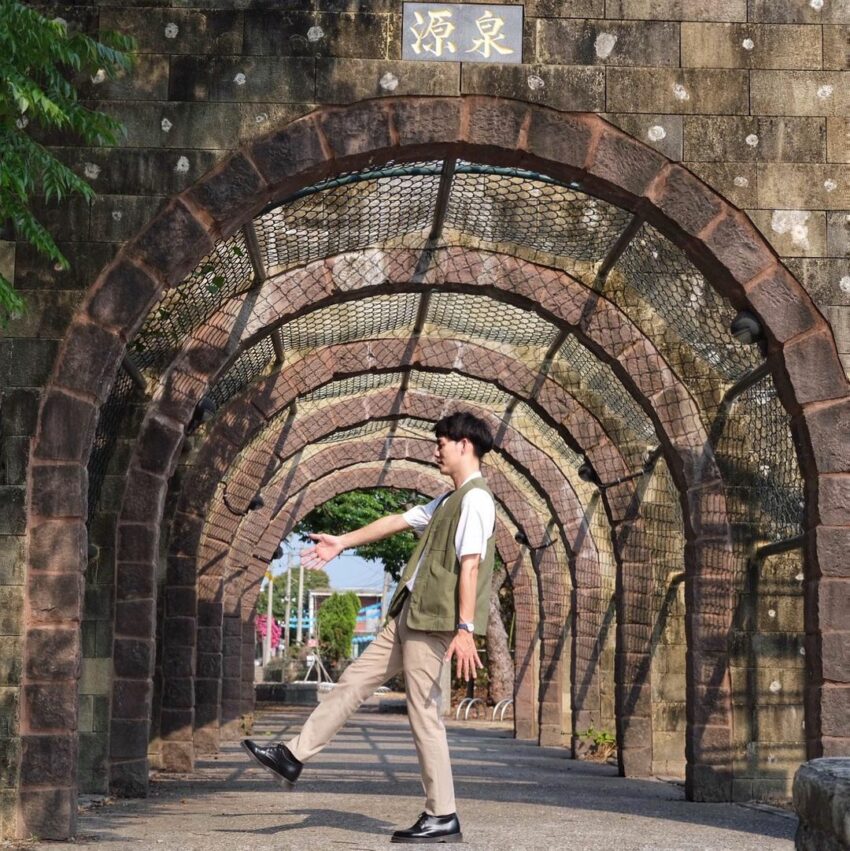 漫遊集集線｜二水觀光自行車道，途中雋朗的田園風光、隨著不同季節綻放的花朵、果樹、田野中的老樹、木屋，讓二水觀光自行車道擁有舒爽的自然景色。