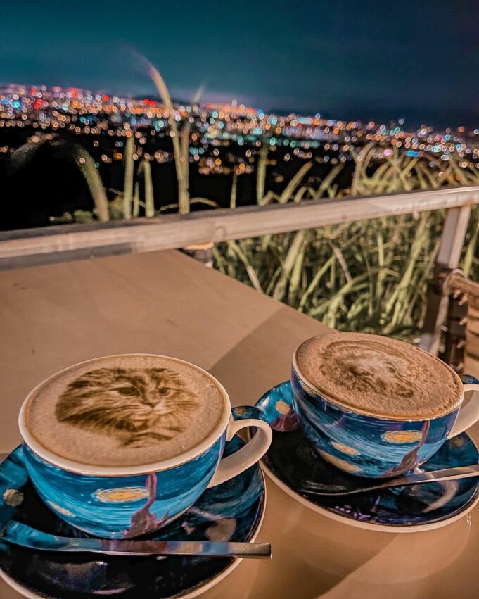 桃園夜景 梵谷星空休閒農莊,龍潭景點, 龍潭景點美食, 龍潭觀光工廠, 龍潭手信霧隱城, 桃園龍潭景點, 龍潭私房景點, 龍潭親子景點, 龍潭一日遊, 龍潭景點2023, 龍潭室內景點, 龍潭霧隱城, 龍潭新景點, 龍潭網美景點, 桃園龍潭觀光工廠, 龍潭戶外景點, 龍潭ig景點, 龍潭關西景點, 龍潭附近景點, 龍潭大溪景點, 龍潭景點日式, 龍潭步道推薦, 龍潭大池景點, 桃園龍潭景點美食, 關西龍潭景點, 龍潭景點室內, 龍潭親子公園, 龍潭免費景點, 龍潭賞花步道, 龍潭觀光景點, 龍潭日式觀光工廠, 龍潭區景點, 手信坊創意和菓子文化館龍潭, 龍潭好去處, 桃園龍潭一日遊, 三坑自然生態公園, 小人國主題樂園, 台灣棒球名人堂, 名人堂花園大飯店, 手信霧隱城, 雄獅文具–想像力製造所, 臺灣客家茶文化館, 龍潭大池, 石門山步道, 夏夕夏景, 梵谷星空休閒農莊, 貓禾咖啡, 白圍牆地中海景觀咖啡餐廳, 大池覓蜜,