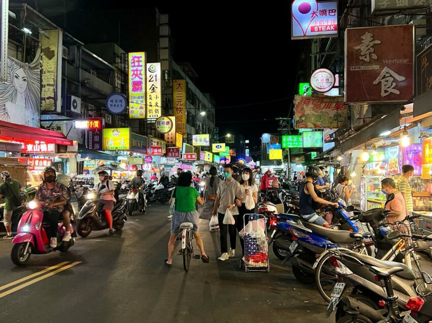 台北夜市、夜市小吃、附近夜市、台北夜市、新北夜市、師大夜市、寧夏夜市必吃、板橋 夜市、新北 夜市、夜市小吃