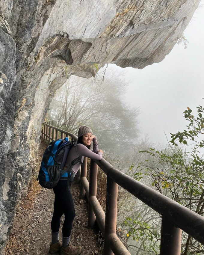 八通關古道雲龍瀑布