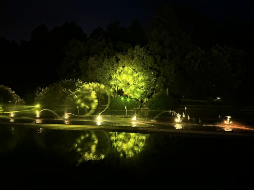 小瑞士花園夜間水舞秀